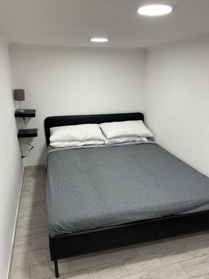 B&B Luna Rossa Napoli Ngoại thất bức ảnh