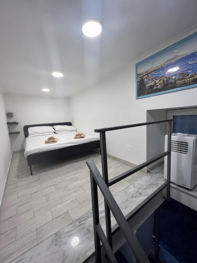 B&B Luna Rossa Napoli Ngoại thất bức ảnh